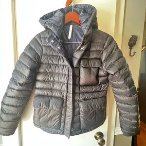 Athleta Reversible Winter Jacket (Black / Navy) size small